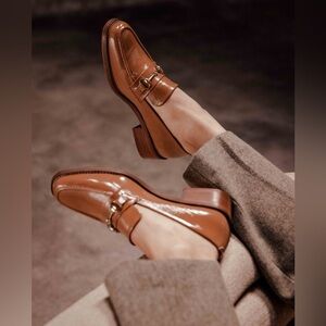 Bobbies Raphaelle loafers in Amber Camel size 38